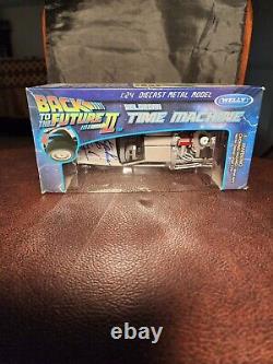 BACK TO THE FUTURE 2 124 DELOREAN Christopher Lloyd Auto with Beckett CoA