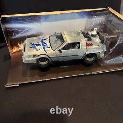 Christopher Lloyd Signed Back To The Future 124 Delorean Diecast Psa/dna