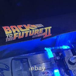 Christopher Lloyd Signed Back To The Future 124 Delorean Diecast Psa/dna